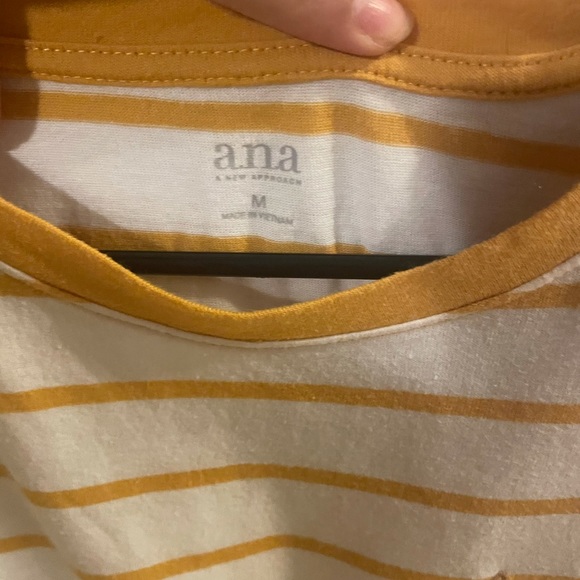 Yellow and white striped shirt in size M. - Picture 4 of 4